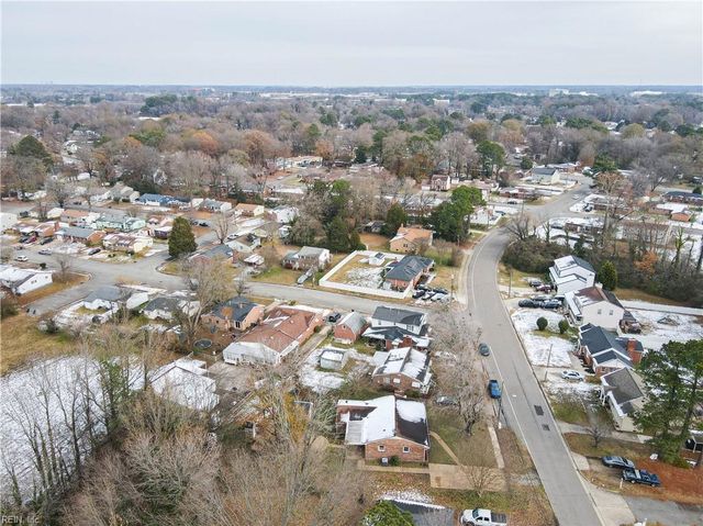 34 Joynes RD, Hampton, VA 23666