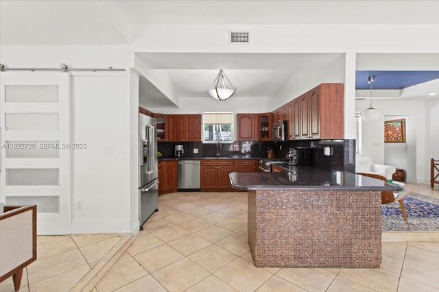 4190 Pamona Ave, Miami, FL 33133