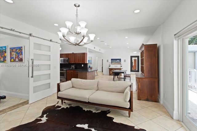 4190 Pamona Ave, Miami, FL 33133