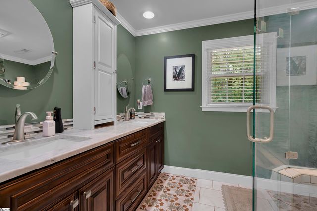 210 Heathwood Drive, Spartanburg, SC 29307