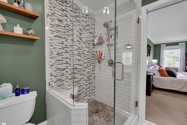 210 Heathwood Drive, Spartanburg, SC 29307