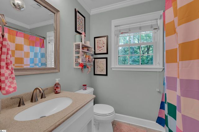 210 Heathwood Drive, Spartanburg, SC 29307