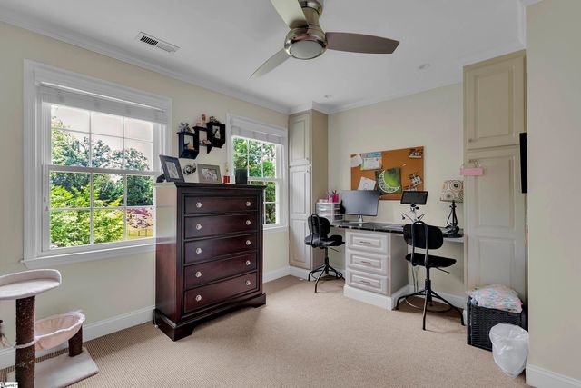 210 Heathwood Drive, Spartanburg, SC 29307