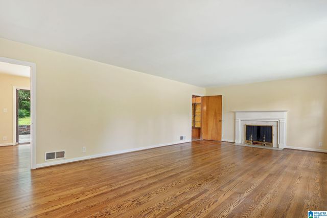 212 BEECH CIRCLE, Mountain Brook, AL 35213
