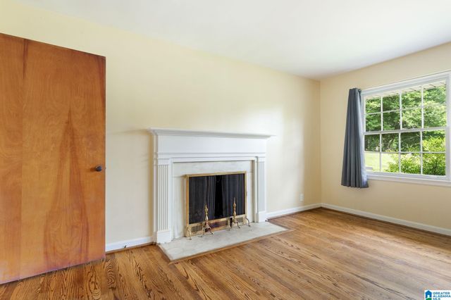 212 BEECH CIRCLE, Mountain Brook, AL 35213
