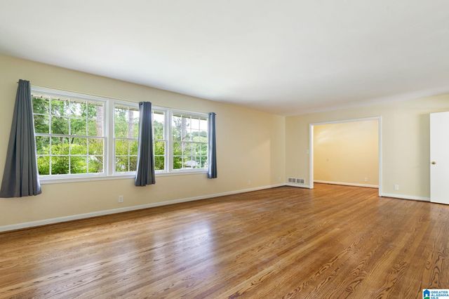 212 BEECH CIRCLE, Mountain Brook, AL 35213