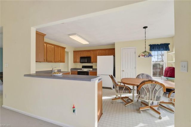 4454 Pelican PT, Portsmouth, VA 23703