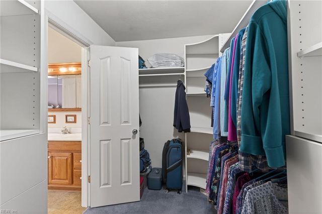 4454 Pelican PT, Portsmouth, VA 23703