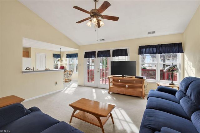 4454 Pelican PT, Portsmouth, VA 23703