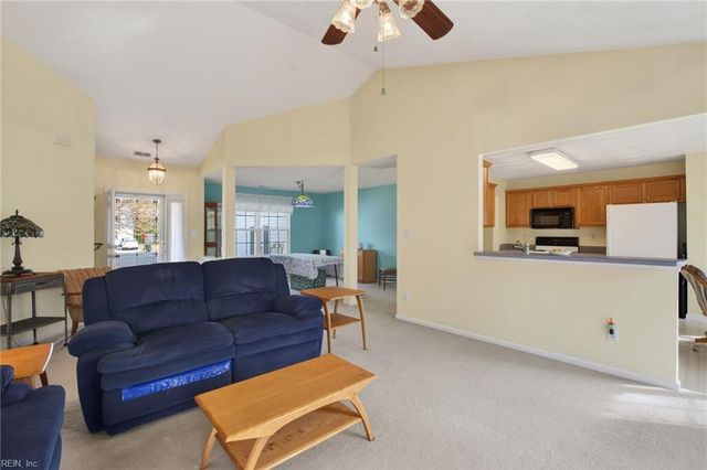 4454 Pelican PT, Portsmouth, VA 23703