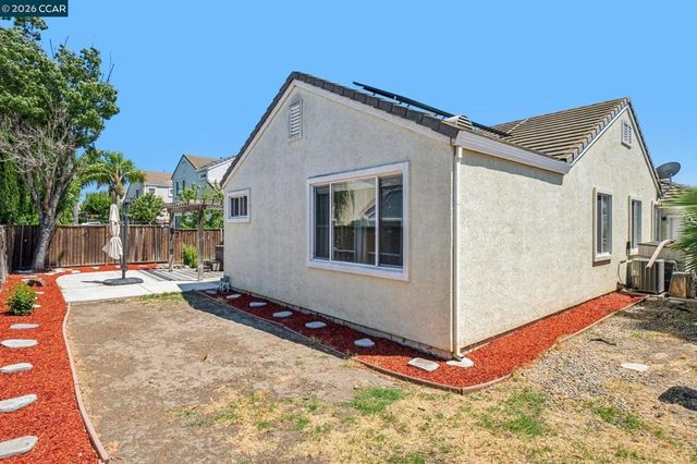 1336 Steinbeck Dr, Pittsburg, CA 94565
