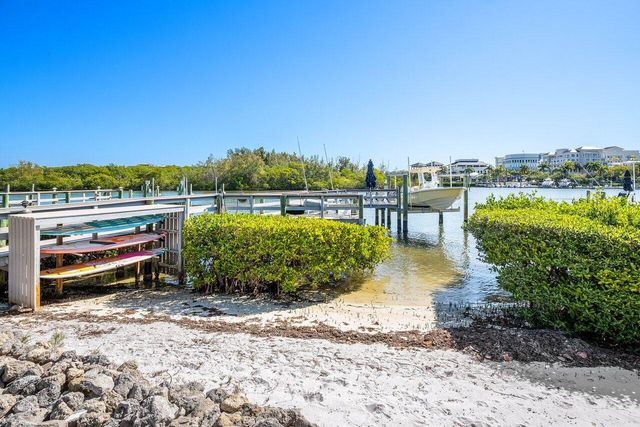 281 Fishermans Way, Jupiter, FL 33477