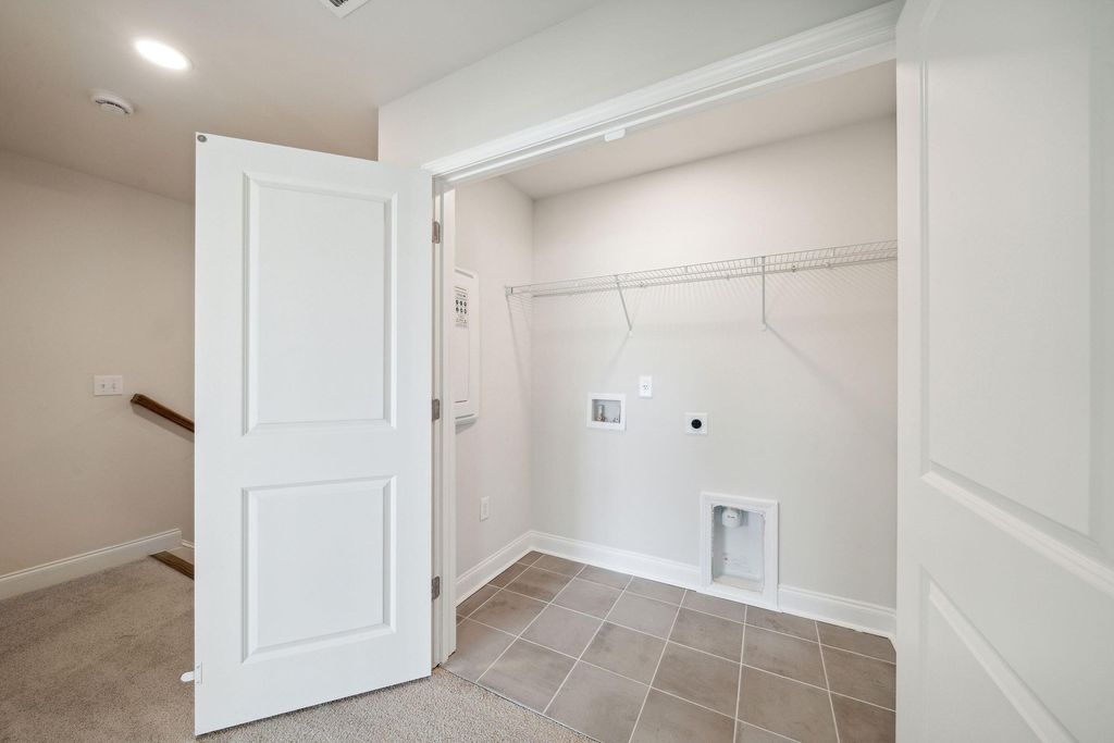 Image 44 of property listing at 221 Harding Lane, Goose Creek, SC 29445