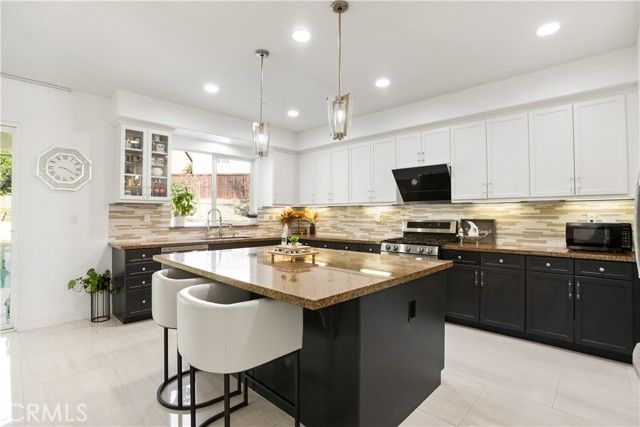 3987 Button Bush Court, San Bernardino, CA 92407