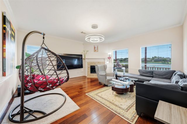 6730 Portuguese Bend Drive, Missouri City, TX 77459