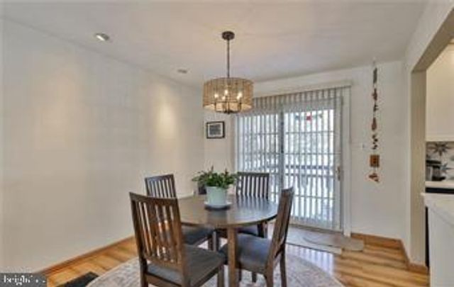 536 CAROL LN, Bath, PA 18014