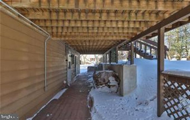 536 CAROL LN, Bath, PA 18014