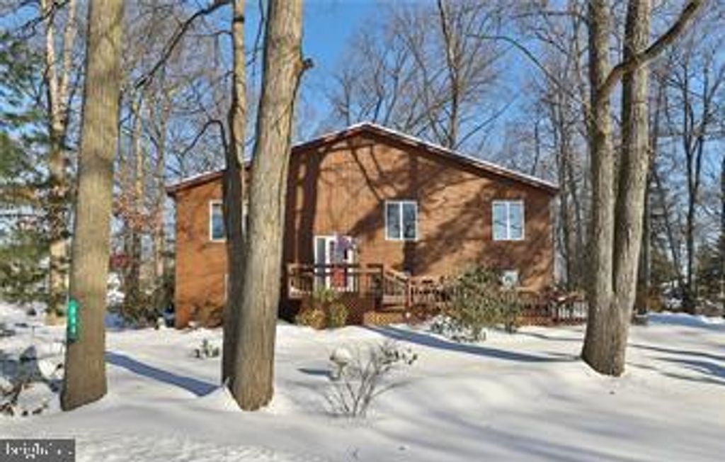 536 CAROL LN, Bath, PA 18014