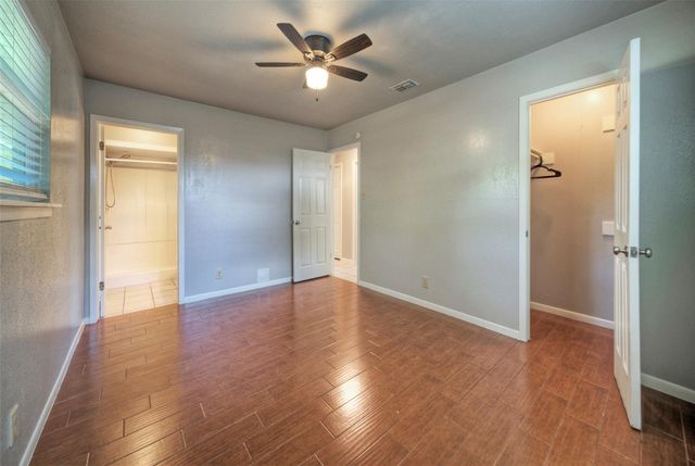 405 E GRADY DR, Austin, TX 78753