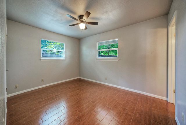 405 E GRADY DR, Austin, TX 78753