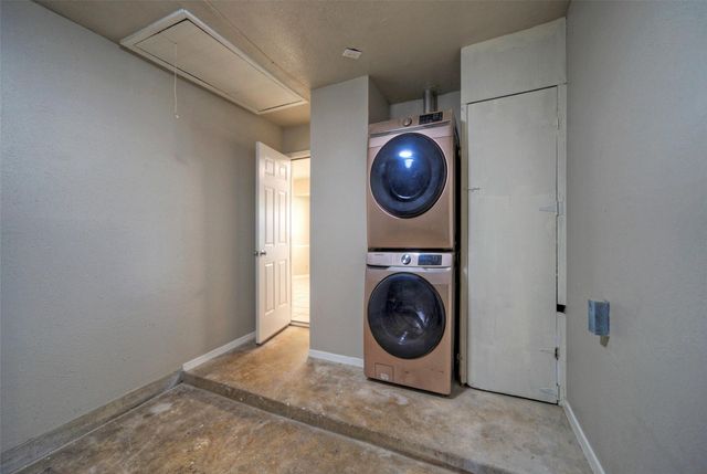 405 E GRADY DR, Austin, TX 78753