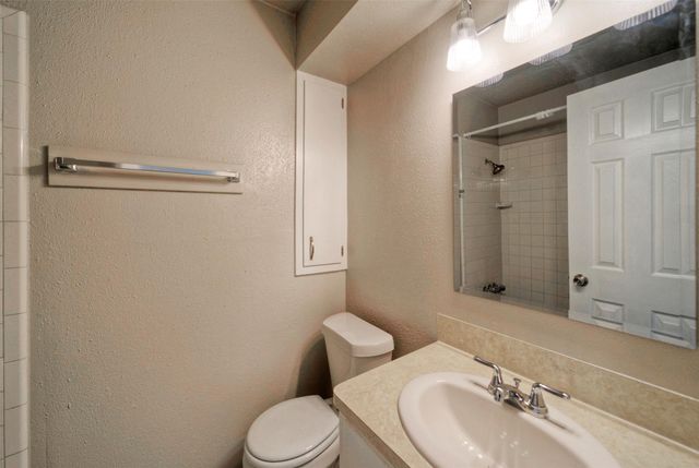 405 E GRADY DR, Austin, TX 78753