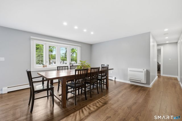 5 Beechcrest Drive, East Hampton, CT 06424