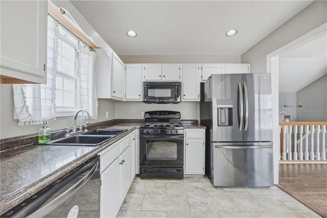 360 S Red Oak Way, Temple, GA 30179