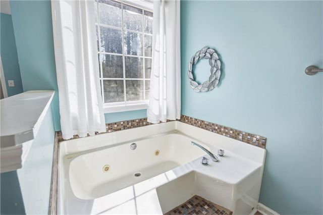 360 S Red Oak Way, Temple, GA 30179