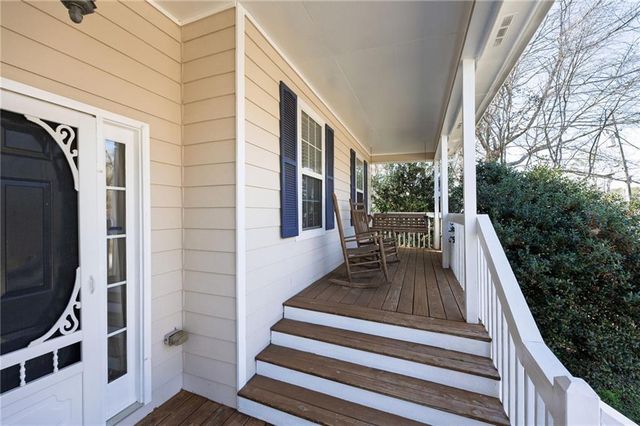 360 S Red Oak Way, Temple, GA 30179