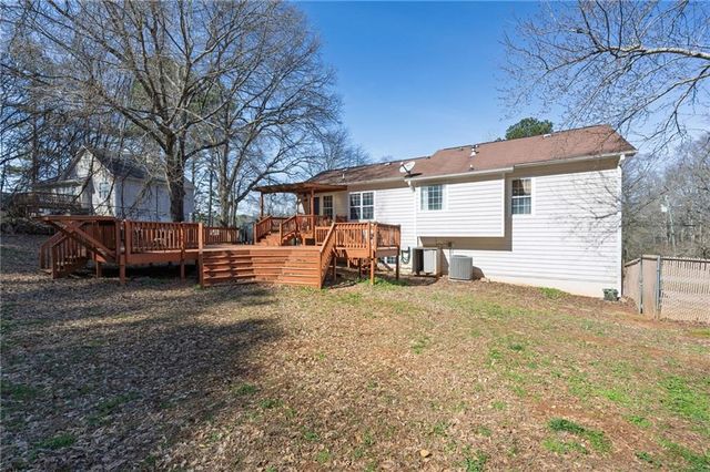 360 S Red Oak Way, Temple, GA 30179