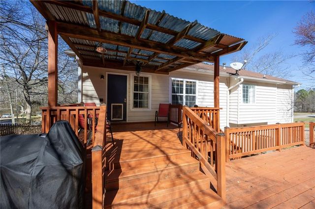 360 S Red Oak Way, Temple, GA 30179