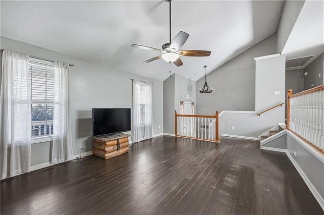 360 S Red Oak Way, Temple, GA 30179