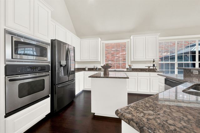 5925 Country View Lane, Frisco, TX 75036