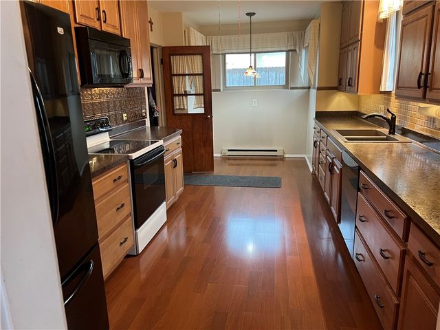 381 South Union Street, Ogden, NY 14559