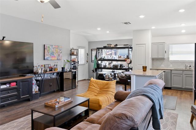 7409 Spring Ray DR, Del Valle, TX 78617