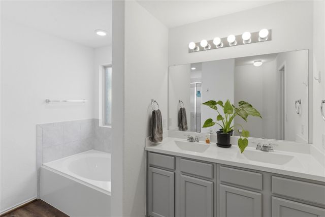 7409 Spring Ray DR, Del Valle, TX 78617