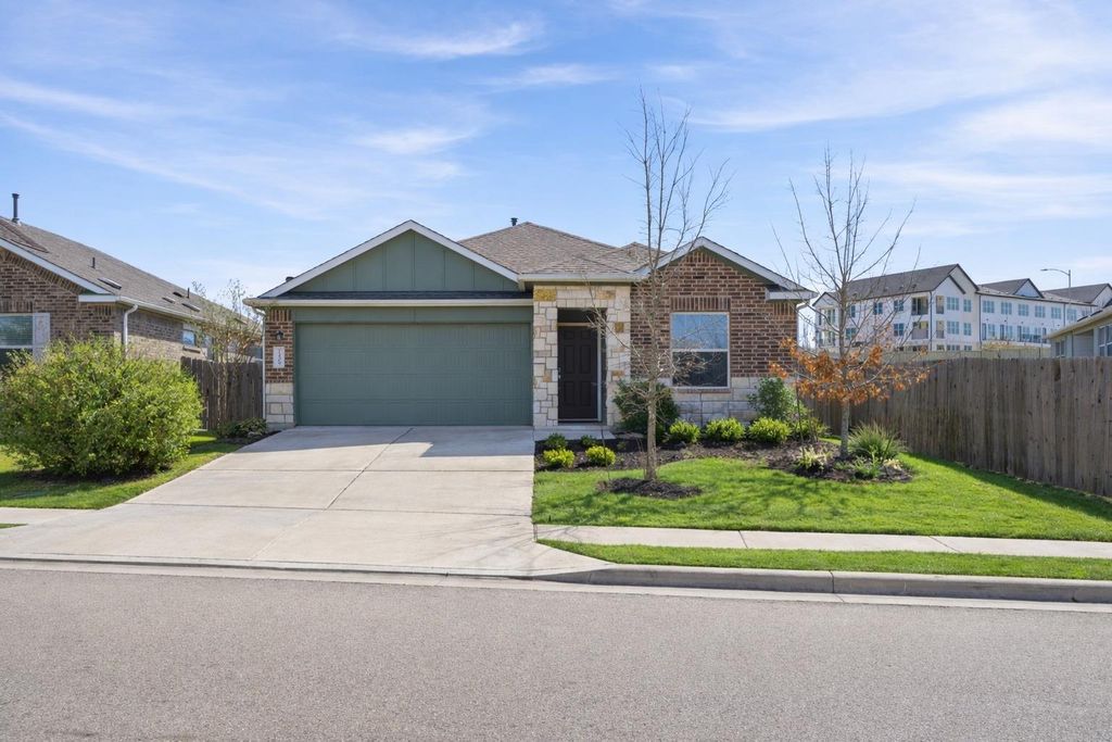 7409 Spring Ray DR, Del Valle, TX 78617