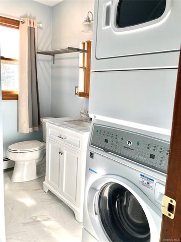 12 Soundview Avenue Upper, Oyster Bay, NY 11771