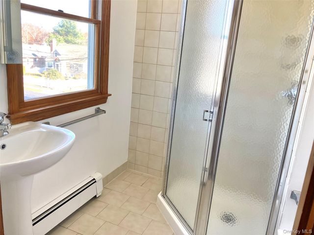 12 Soundview Avenue Upper, Oyster Bay, NY 11771