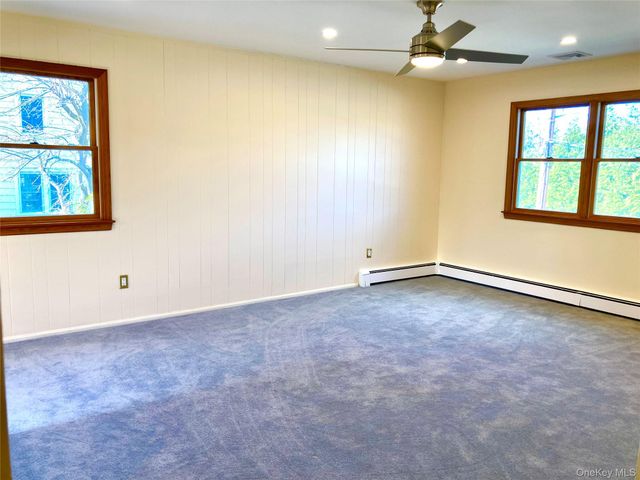 12 Soundview Avenue Upper, Oyster Bay, NY 11771