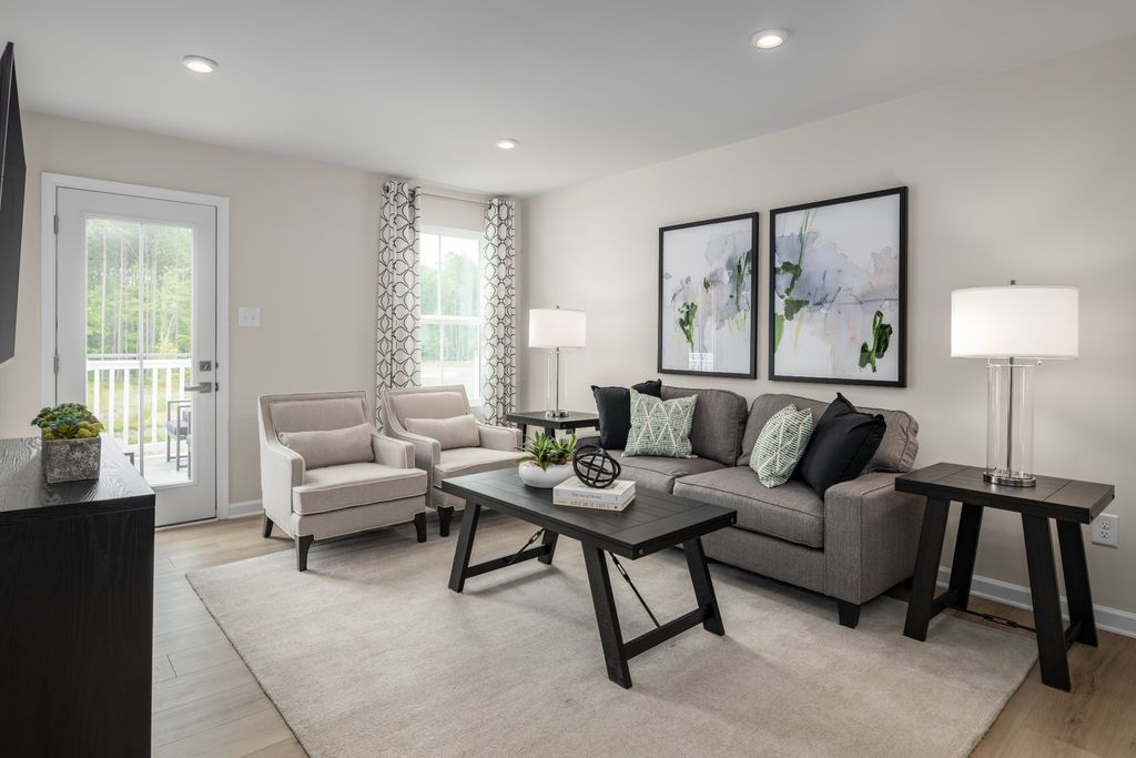 676 Big Bend Ct Unit 101, White House, TN 37188