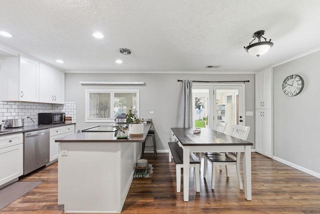 1616 W Strong Rd, Spokane, WA 99208