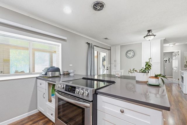 1616 W Strong Rd, Spokane, WA 99208