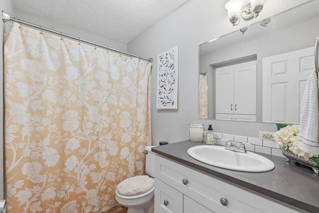 1616 W Strong Rd, Spokane, WA 99208