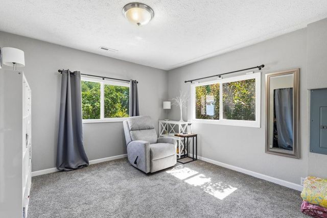 1616 W Strong Rd, Spokane, WA 99208
