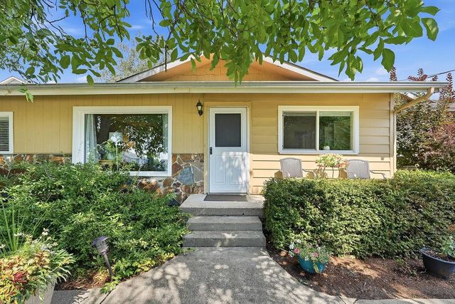 1616 W Strong Rd, Spokane, WA 99208