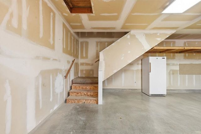 1616 W Strong Rd, Spokane, WA 99208