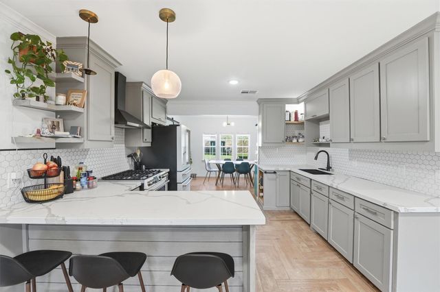 7110 Jalna Street, Houston, TX 77055