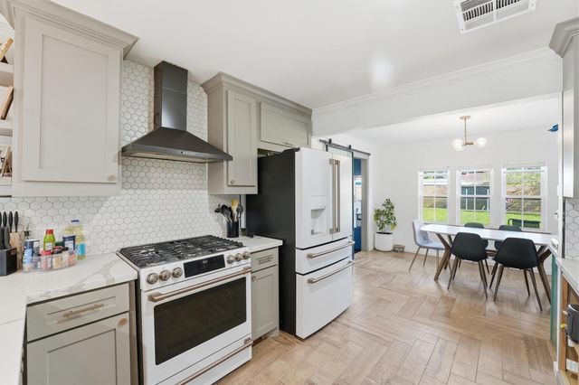 7110 Jalna Street, Houston, TX 77055